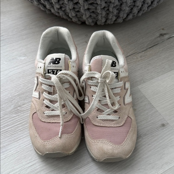 New Balance Blush Link Lace Up Sneakers Size 6 - Picture 3 of 11